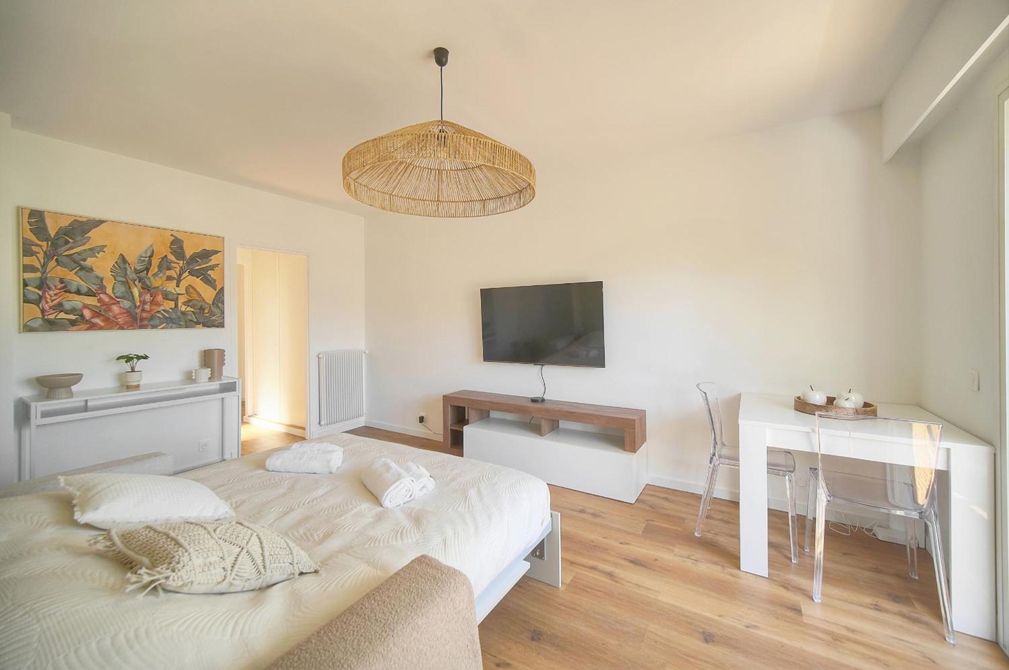 Apartment Lumineux Refait En 2025 A Neuf A0b206